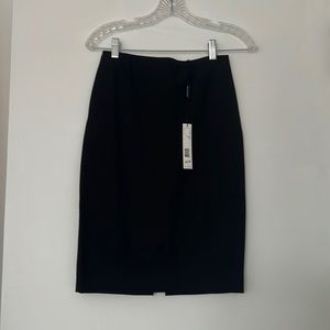 Elie Tahari Black pencil skirt, size 2, NWT